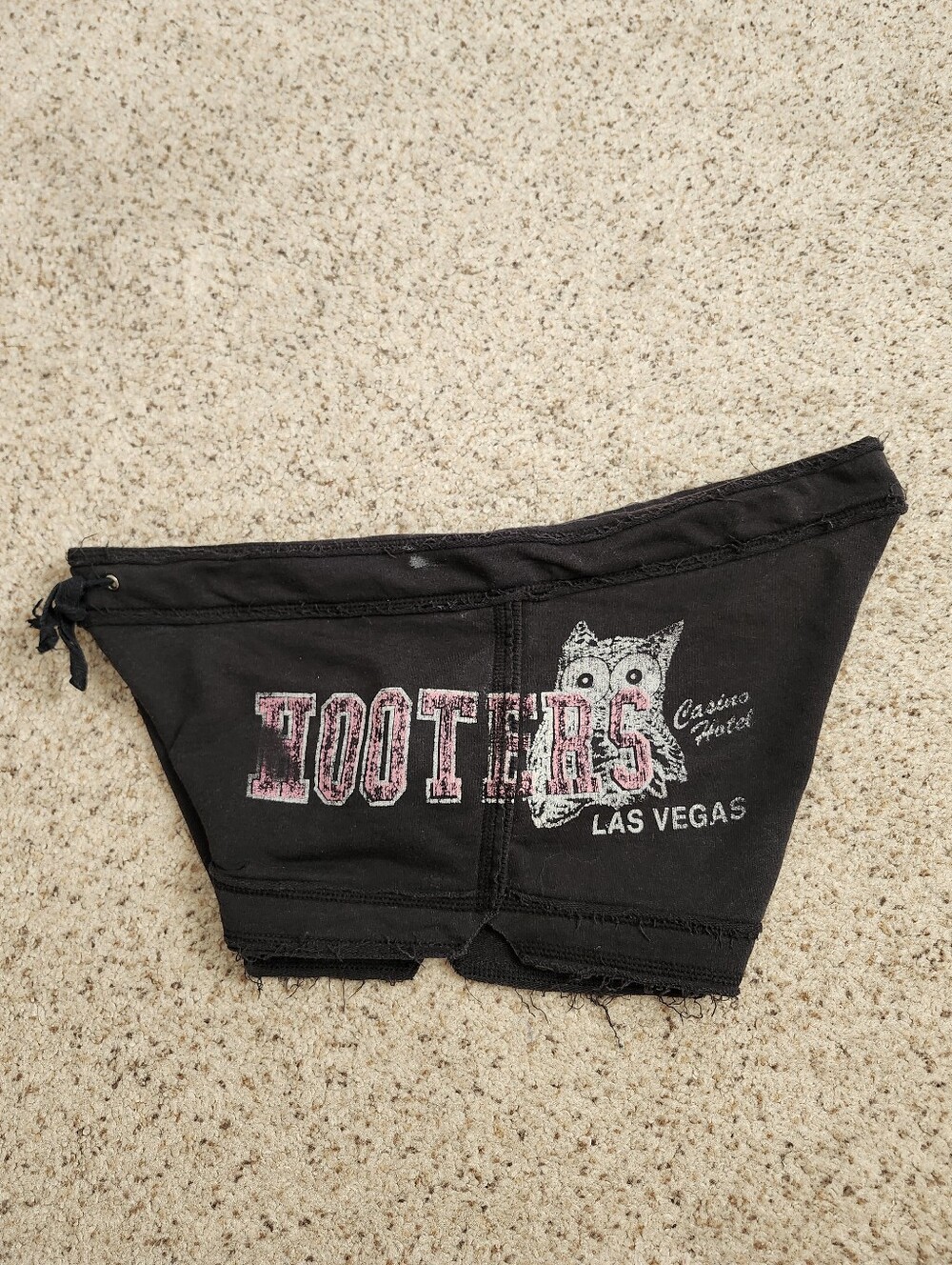 🦉 Hooters Las Vegas Short Shorts
